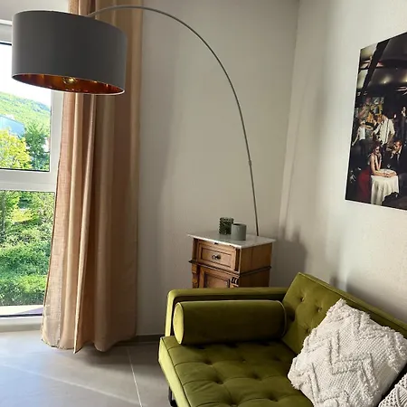 Neubau Mit 2 Terrassen