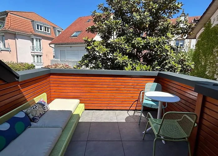 شقة Neubau Mit 2 Terrassen ايتلنغن