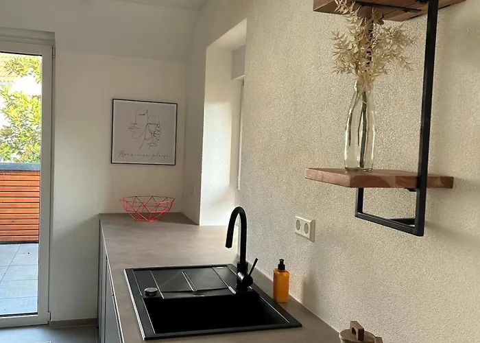 Neubau Mit 2 Terrassen شقة *