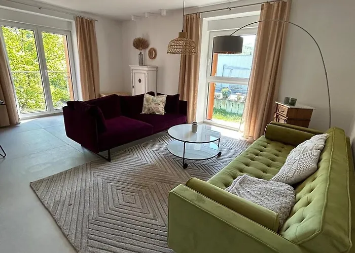 Neubau Mit 2 Terrassen ايتلنغن