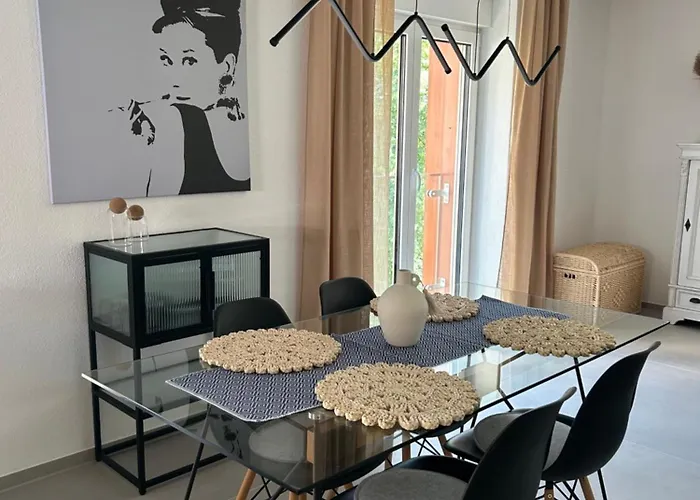 Neubau Mit 2 Terrassen * ايتلنغن